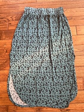 Boutique Leopard Print Lightweight Midi Skirt | XS | Green Animal Print |Casual